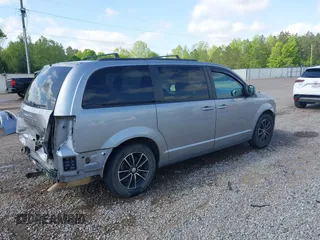 2019 Dodge Grand Caravan GT with VIN 2C4RDGEG4KR512377, listed as a IAAI auction lot 42015069 with 191,497 mi miles and . Bid and sale history available at DreamBid. Image 4.