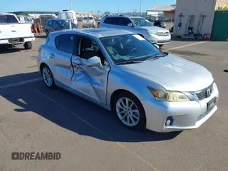 2013 Lexus CT 200h Hybrid with VIN JTHKD5BH1D2132559, listed as a IAAI auction lot 41411885 with 115,686 mi miles. Bid and sale history available at carsss.com. Image 1.