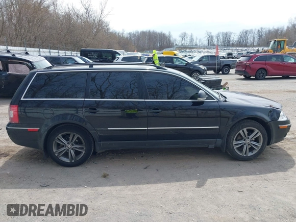 2005 Volkswagen Passat GLS z VIN WVWCE63B15E131558, wystawiony jako IAAI lot #42069590 z przebiegiem 241 886 mil mil oraz . Historia ofert i sprzedaży dostępna na DreamBid. Obrazek 13.