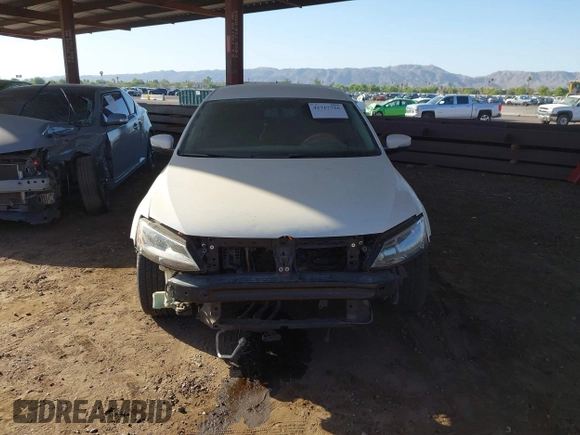 2014 Volkswagen Jetta SE with VIN 3VWD17AJXEM226644, listed as a IAAI auction lot 42717726 with 178,279 mi miles and . Bid and sale history available at DreamBid. Image 6.