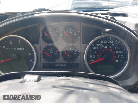 2007 Ford F-150 XLT z VIN 1FTPW14V47KD26004, wystawiony jako IAAI lot #42482463 z przebiegiem 275 392 mil mil oraz . Historia ofert i sprzedaży dostępna na DreamBid. Obrazek 7.