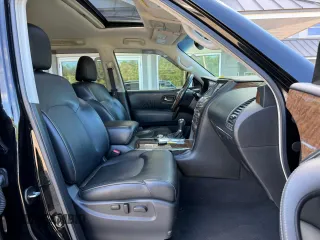2017 Infiniti QX80 with VIN JN8AZ2NE7H9157627, listed as a Copart auction lot 70142234 with 111,206 mi miles and Clean Title. Bid and sale history available at carsss.com. Image 5.