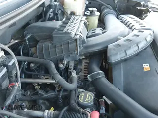 2008 Ford F-150 XLT с VIN 1FTRX12V88FA04940, выставлен на аукционе IAAI как лот 41646024 с пробегом 184 410 миль миль и . История ставок и продаж доступна на DreamBid. Изображение 12.