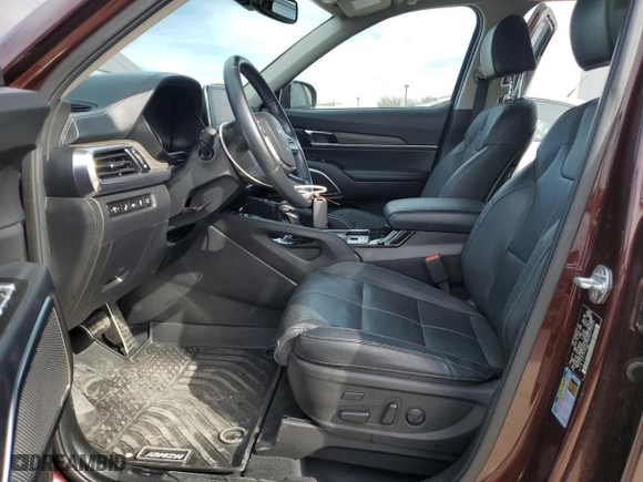 2022 Kia Telluride SX with VIN 5XYP5DHC5NG273880, listed as a Copart auction lot 47242575 with 35,590 mi miles and Salvage Title. Bid and sale history available at carsss.com. Image 7.