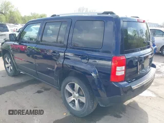 2017 Jeep Patriot High Altitude z VIN 1C4NJPFA8HD189559, wystawiony jako IAAI lot #42039158 z przebiegiem 65 593 mil mil oraz . Historia ofert i sprzedaży dostępna na DreamBid. Obrazek 3.
