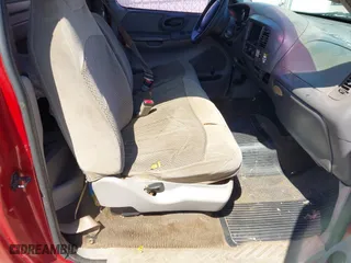 1999 Ford F-150 Work Series with VIN 1FTRF17W0XNB19833, listed as a IAAI auction lot 41993435 with 1 mi miles. Bid and sale history available at carsss.com. Image 5.