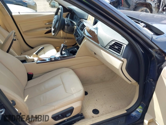 2014 BMW 3 Series 328i with VIN WBA3A5C53EJ463411, listed as a IAAI auction lot 42732421 with 41,408 mi miles and . Bid and sale history available at DreamBid. Image 5.