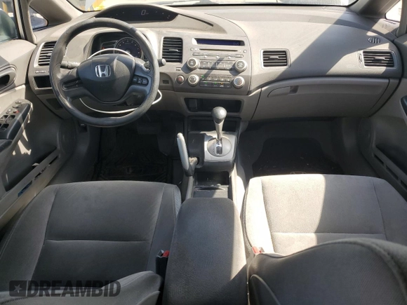 2008 Honda Civic LX z VIN 2HGFA16518H346311, wystawiony jako Copart lot #58086955 z przebiegiem 143 446 mil mil oraz Szkoda całkowita • Salvage title. Historia ofert i sprzedaży dostępna na DreamBid. Obrazek 8.