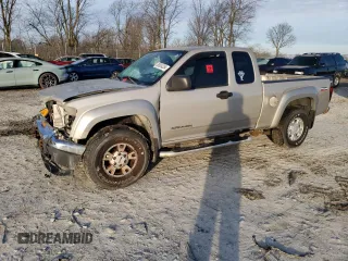 2004 GMC Canyon SLE Z71 with VIN 1GTDT196148129992, listed as a Copart auction lot 86864254 with 0 mi miles and Salvage Title. Bid and sale history available at carsss.com. Image 1.