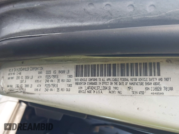2007 Jeep Wrangler X with VIN 1J4FA24137L128418, listed as a IAAI auction lot 42317921 with 148,412 mi miles and . Bid and sale history available at DreamBid. Image 9.