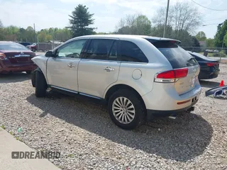 2011 Lincoln MKX with VIN 2LMDJ6JK6BBJ24034, listed as a IAAI auction lot 42006915 with 141,755 mi miles. Bid and sale history available at carsss.com. Image 3.