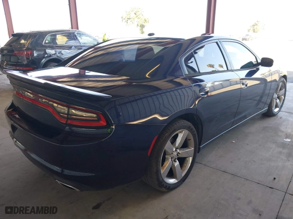 2015 Dodge Charger SE with VIN 2C3CDXBG2FH835787, listed as a IAAI auction lot 42069235 with 119,805 mi miles. Bid and sale history available at carsss.com. Image 4.