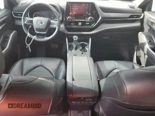 2022 Toyota Highlander XSE with VIN 5TDLZRAH5NS133434, listed as a Copart auction lot 53945075 with 47,634 mi miles and Salvage title. Bid and sale history available at DreamBid. Image 8.