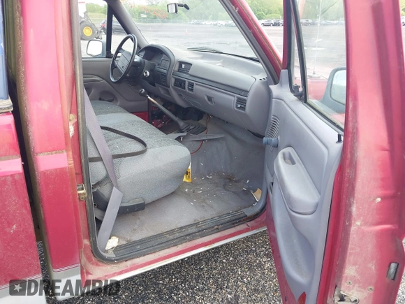1995 Ford F-150 z VIN 1FTEF15Y1SLA46284, wystawiony jako IAAI lot #42258518 z przebiegiem 188 580 mil mil oraz . Historia ofert i sprzedaży dostępna na DreamBid. Obrazek 5.