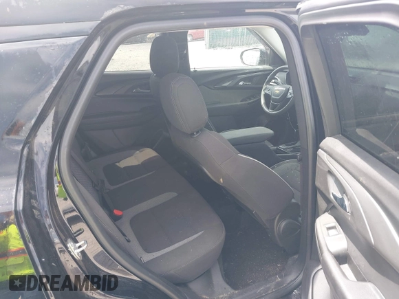 2023 Chevrolet TrailBlazer LT with VIN KL79MRSL4PB002403, listed as a IAAI auction lot 39621991 with 41,108 mi miles and . Bid and sale history available at DreamBid. Image 8.