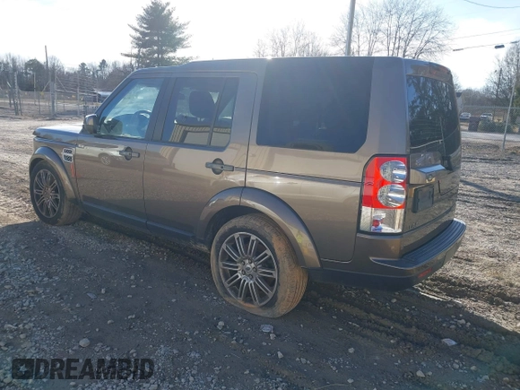 2013 Land Rover LR4 Lux with VIN SALAK2D43DA689421, listed as a IAAI auction lot 41458881 with 175,800 mi miles and . Bid and sale history available at DreamBid. Image 3.