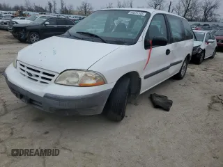 2000 Ford Windstar Cargo with VIN 2FTZA5442YBB30967, listed as a Copart auction lot 40231144 with Not Provided miles and Salvage Title. Bid and sale history available at carsss.com. Image 1.
