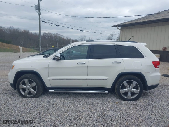 2012 Jeep Grand Cherokee Overland with VIN 1C4RJFCGXCC263065, listed as a IAAI auction lot 41942110 with 189,681 mi miles. Bid and sale history available at carsss.com. Image 15.