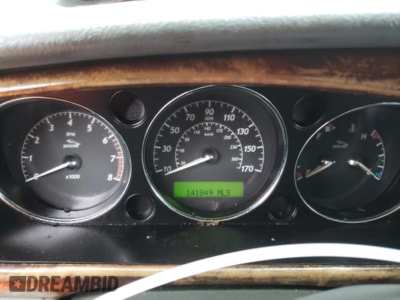 2004 Jaguar XJ with VIN SAJWA71C84SG31392, listed as a Copart auction lot 45021135 with 141,849 mi miles and Non Repairable. Bid and sale history available at carsss.com. Image 9.