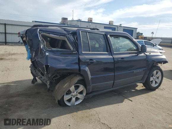 2014 Jeep Patriot Latitude with VIN 1C4NJPFA9ED509614, listed as a Copart auction lot 52938095 with 29,212 mi miles and Salvage title. Bid and sale history available at DreamBid. Image 3.