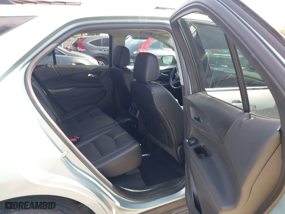 2022 Chevrolet Equinox Premier with VIN 2GNAXNEV2N6144009, listed as a IAAI auction lot 41909932 with 34,829 mi miles. Bid and sale history available at carsss.com. Image 8.
