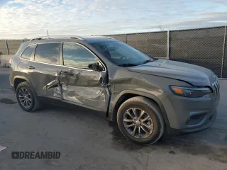 2021 Jeep Cherokee Latitude Lux with VIN 1C4PJLMX5MD134649, listed as a Copart auction lot 89294185 with 110,495 mi miles and Salvage Title. Bid and sale history available at carsss.com. Image 4.