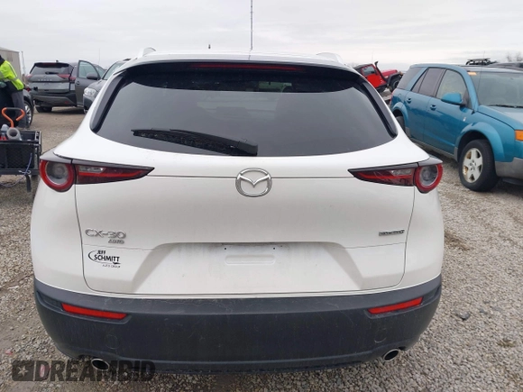 2025 Mazda CX-30 S Preferred with VIN 3MVDMBCM0SM753414, listed as a IAAI auction lot 41533792 with 1,758 mi miles and . Bid and sale history available at DreamBid. Image 16.