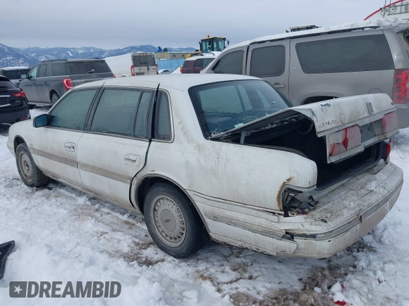 1991 Lincoln Continental with VIN 1LNCM9745MY632946, listed as a IAAI auction lot 41561785 with 124,186 mi miles and . Bid and sale history available at DreamBid. Image 3.