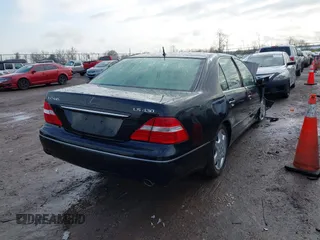 2005 Lexus LS 430 with VIN JTHBN36F450174554, listed as a IAAI auction lot 41989741 with Not Provided miles. Bid and sale history available at carsss.com. Image 4.