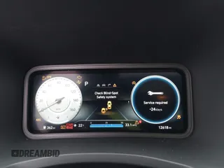 2022 Hyundai Kona Limited with VIN KM8K5CA3XNU806377, listed as a IAAI auction lot 41403043 with 12,618 mi miles. Bid and sale history available at carsss.com. Image 7.