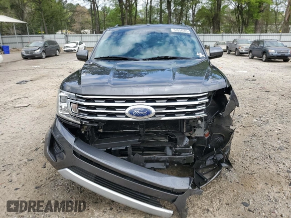 2019 Ford Expedition XLT z VIN 1FMJU1HT3KEA75175, wystawiony jako Copart lot #51834585 z przebiegiem 159 048 mil mil oraz Szkoda całkowita • Salvage title. Historia ofert i sprzedaży dostępna na DreamBid. Obrazek 5.