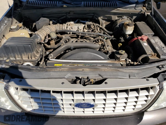 2005 Ford Explorer Eddie Bauer z VIN 1FMDU74W65UB20491, wystawiony jako Copart lot #74141504 z przebiegiem 159 563 mil mil oraz Czysty tytuł • Clean title. Historia ofert i sprzedaży dostępna na DreamBid. Obrazek 12.