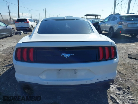 2018 Ford Mustang EcoBoost with VIN 1FA6P8TH3J5129155, listed as a IAAI auction lot 41809077 with 39,680 mi miles and . Bid and sale history available at carsss.com. Image 16.