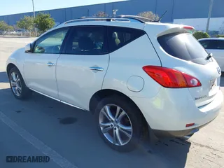 2010 Nissan Murano SL with VIN JN8AZ1MWXAW120261, listed as a IAAI auction lot 41763421 with 158,907 mi miles. Bid and sale history available at carsss.com. Image 3.