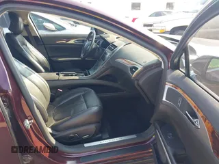 2013 Lincoln MKZ with VIN 3LN6L2GK8DR812488, listed as a IAAI auction lot 42590868 with 181,997 mi miles and . Bid and sale history available at DreamBid. Image 5.