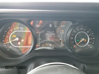 2024 Jeep Gladiator Mojave X с VIN 1C6JJTEGXRL115913, выставлен на аукционе Copart как лот 54733725 с пробегом 14 432 миль миль и Списание • Salvage title. История ставок и продаж доступна на DreamBid. Изображение 9.