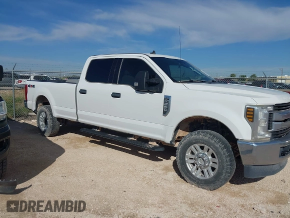 2019 Ford F-250 XL with VIN 1FT7W2B60KEE58704, listed as a IAAI auction lot 42348662 with 160,457 mi miles and . Bid and sale history available at DreamBid. Image 13.