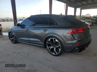 2023 Audi RS Q8 z VIN WU1ARBF19PD039360, wystawiony jako Copart lot #47538615 z przebiegiem 8 961 mil mil oraz Szkoda całkowita • Salvage title. Historia ofert i sprzedaży dostępna na DreamBid. Obrazek 2.
