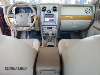 2007 Lincoln MKZ z VIN 3LNHM26T67R633256, wystawiony jako Copart lot #61353005 z przebiegiem 108 106 mil mil oraz Szkoda całkowita • Salvage title. Historia ofert i sprzedaży dostępna na DreamBid. Obrazek 8.