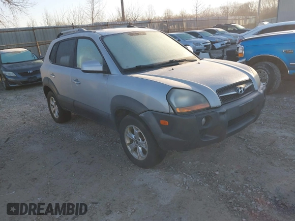 2009 Hyundai Tucson Limited with VIN KM8JN72D89U113873, listed as a IAAI auction lot 41758901 with 237,976 mi miles. Bid and sale history available at carsss.com. Image 1.