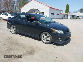 2012 Toyota Corolla L with VIN 2T1BU4EE4CC886407, listed as a IAAI auction lot 42142996 with 216,543 mi miles. Bid and sale history available at carsss.com. Image 1.