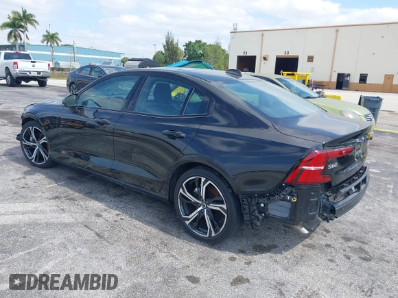 2025 Volvo S60 Plus with VIN 7JRL12GC0SG364646, listed as a IAAI auction lot 42108729 with 7,378 mi miles. Bid and sale history available at carsss.com. Image 3.