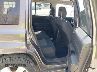 2015 Jeep Patriot High Altitude with VIN 1C4NJRFB9FD270572, listed as a IAAI auction lot 42123447 with 82,468 mi miles and . Bid and sale history available at DreamBid. Image 8.