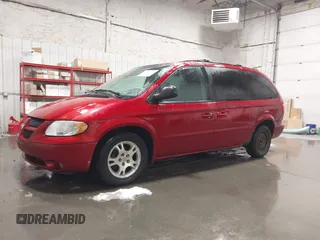 2002 Dodge Grand Caravan with VIN 2B4GT44L42R567657, listed as a IAAI auction lot 41109666 with 178,301 mi miles and . Bid and sale history available at DreamBid. Image 2.