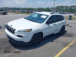 2016 Jeep Cherokee Sport with VIN 1C4PJLAB1GW336793, listed as a IAAI auction lot 42437118 with 8,424 mi miles and . Bid and sale history available at DreamBid. Image 2.