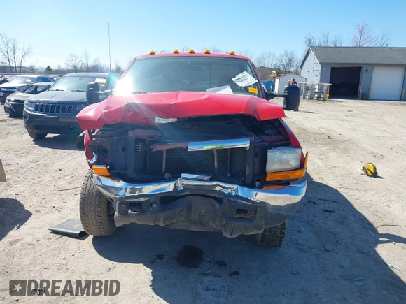 1999 Ford Super Duty F-250 XL with VIN 1FTNW21S5XED28172, listed as a IAAI auction lot 41887957 with 233,990 mi miles. Bid and sale history available at carsss.com. Image 12.