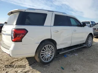 2023 Ford Expedition Platinum with VIN 1FMJU1M88PEA26014, listed as a Copart auction lot 89071995 with 23,830 mi miles and Salvage Title. Bid and sale history available at carsss.com. Image 3.