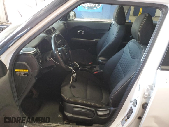 2016 Kia Soul + z VIN KNDJP3A57G7295191, wystawiony jako Copart lot #58392315 z przebiegiem 142 671 mil mil oraz Szkoda całkowita • Salvage title. Historia ofert i sprzedaży dostępna na DreamBid. Obrazek 7.