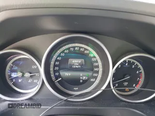 2014 Mercedes-Benz E 350 Luxury with VIN WDDHF8JB8EB063722, listed as a IAAI auction lot 42028151 with 137,471 mi miles and . Bid and sale history available at DreamBid. Image 7.