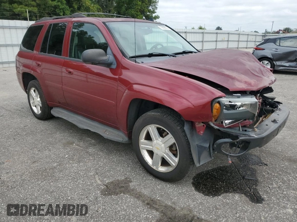 2008 Chevrolet TrailBlazer LT w/3LT with VIN 1GNDT13S682247218, listed as a Copart auction lot 72698924 with 153,283 mi miles and Salvage Title. Bid and sale history available at carsss.com. Image 4.